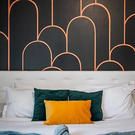 Station - Elegante Con Garage Apartment *