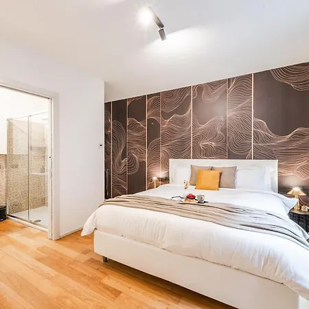 Appartamento Station - Elegante Con Garage Modena