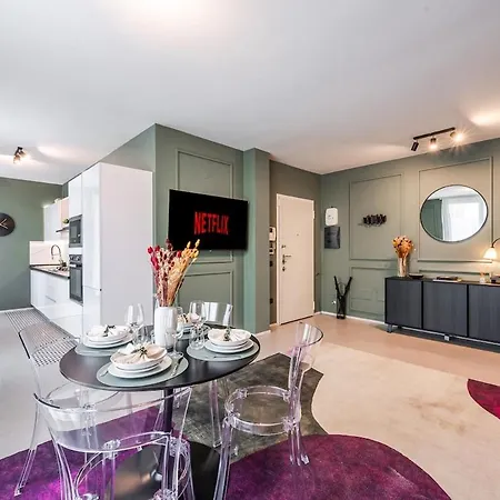 Station - Elegante Con Garage Modena