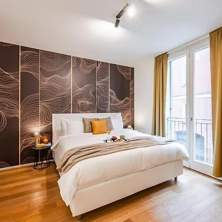 Station - Elegante Con Garage