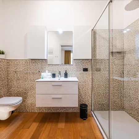 Apartment Station - Elegante Con Garage