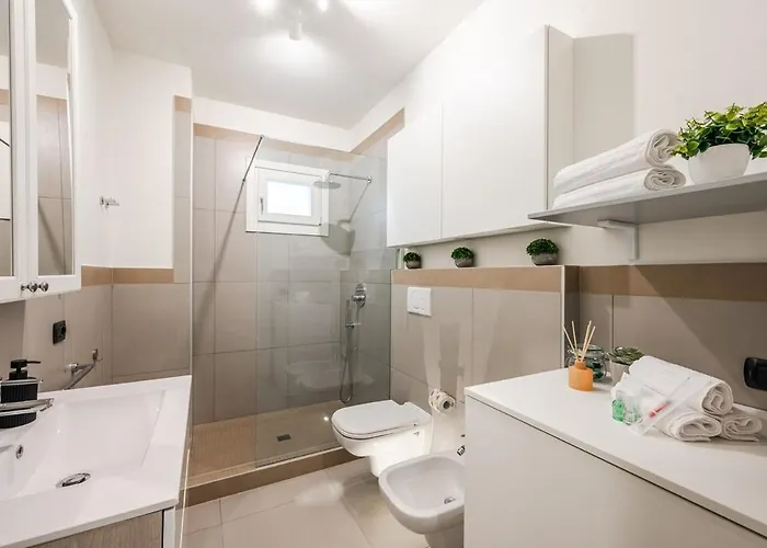 Apartament Station - Elegante Con Garage