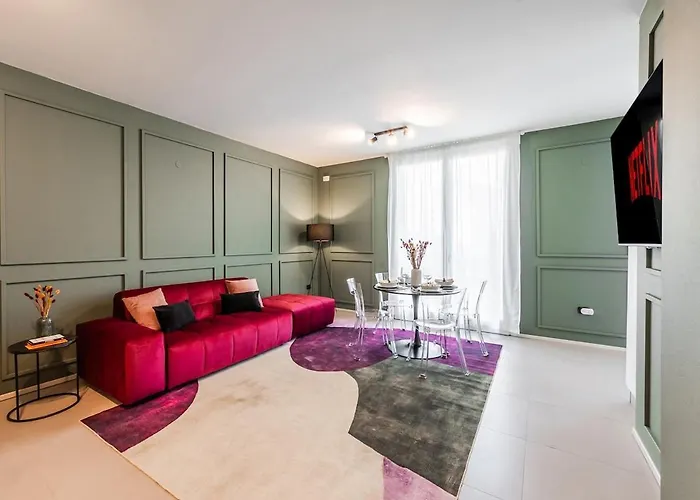 Station - Elegante Con Garage *